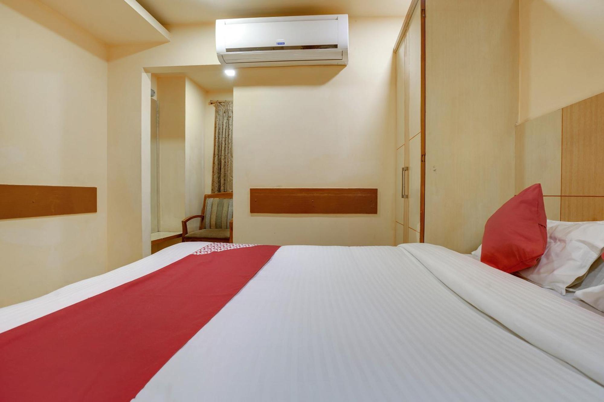 Hotel O Shanta Residency Lodge Sururnagar Exterior photo