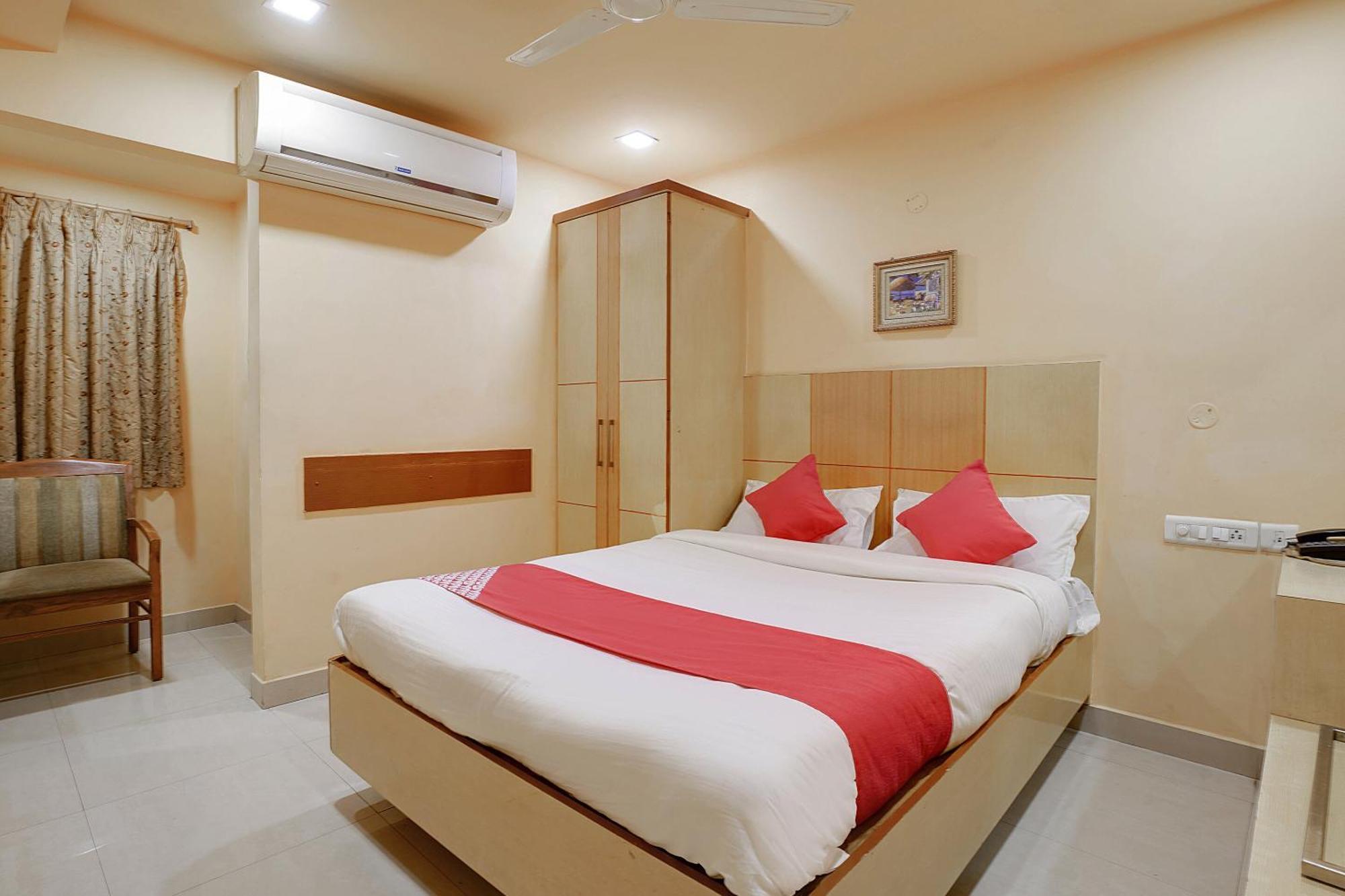 Hotel O Shanta Residency Lodge Sururnagar Exterior photo